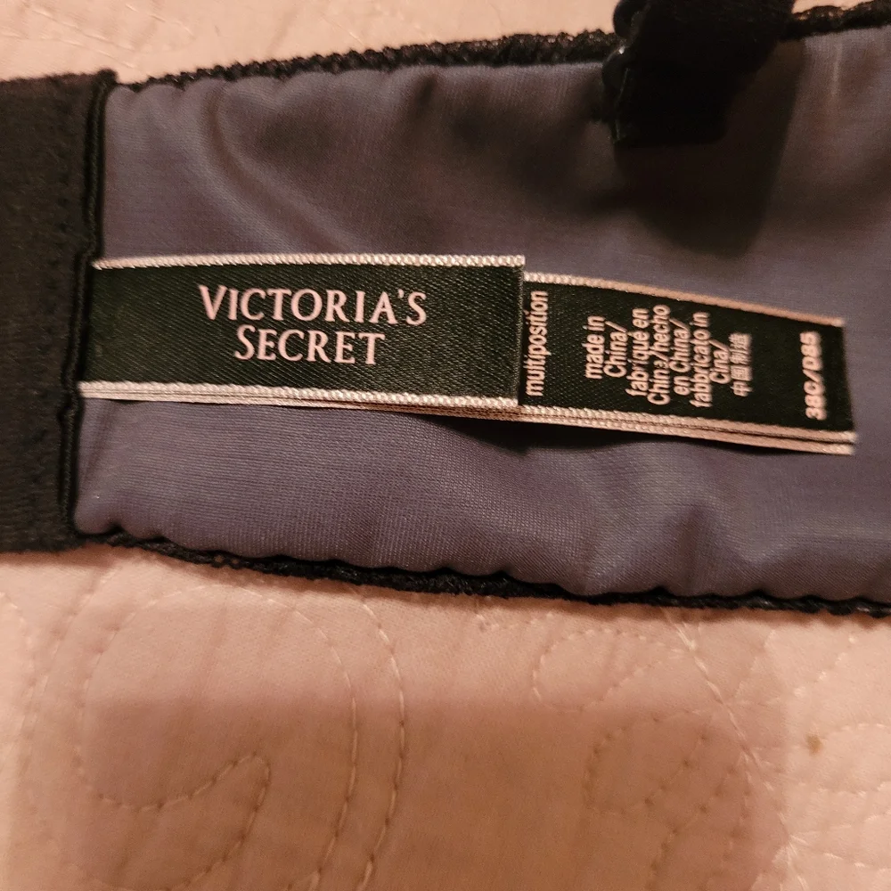 Victoria Secret Very Sexy Multi Way & Angels Embrace Bra Bundle size 38C - Picture 3 of 8